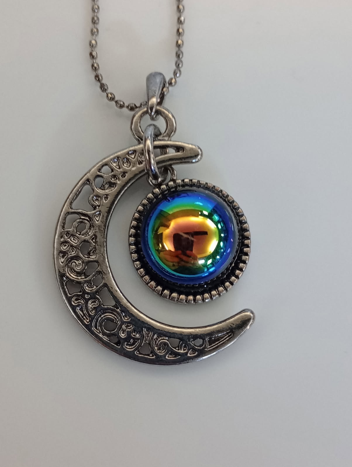Necklace w/Mood & Rainbow Bead