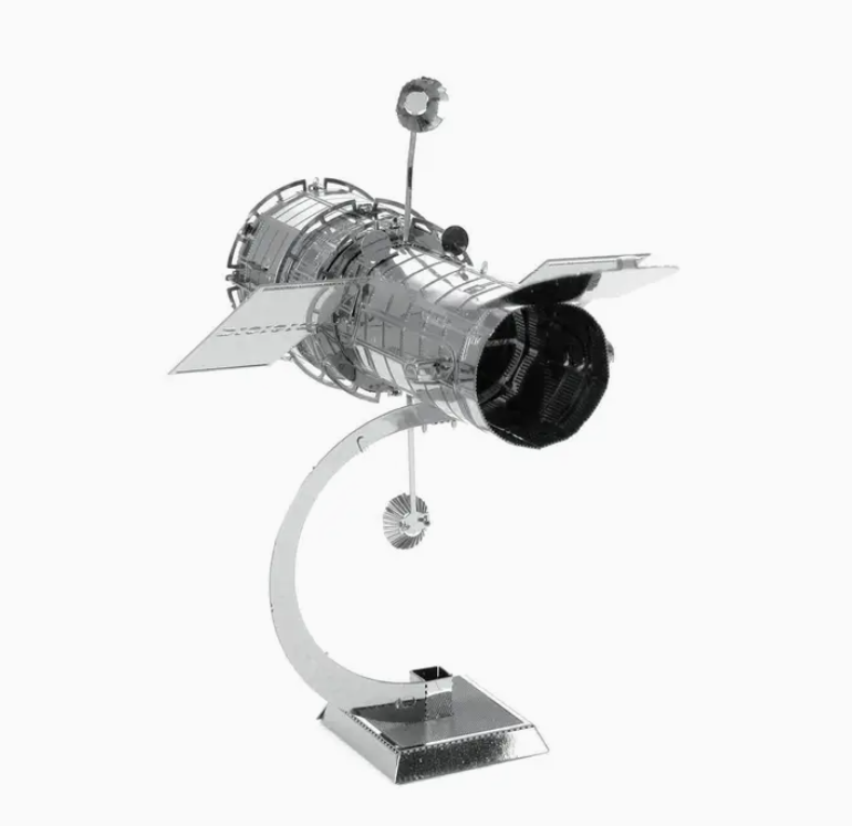 Metal Earth Hubble Telescope