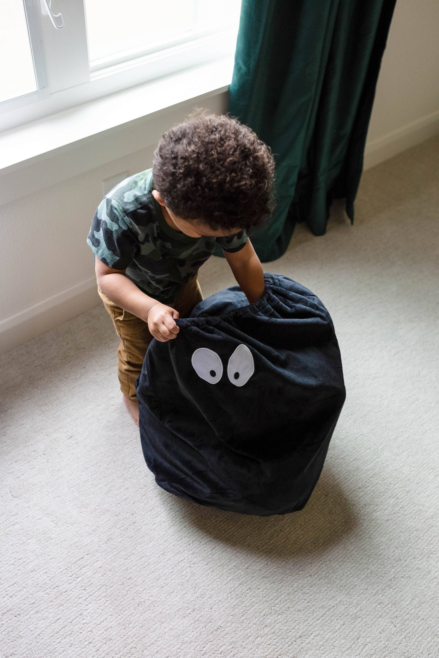 Black Hole Stuff Sack - Kids Plush Toy Storage Bag