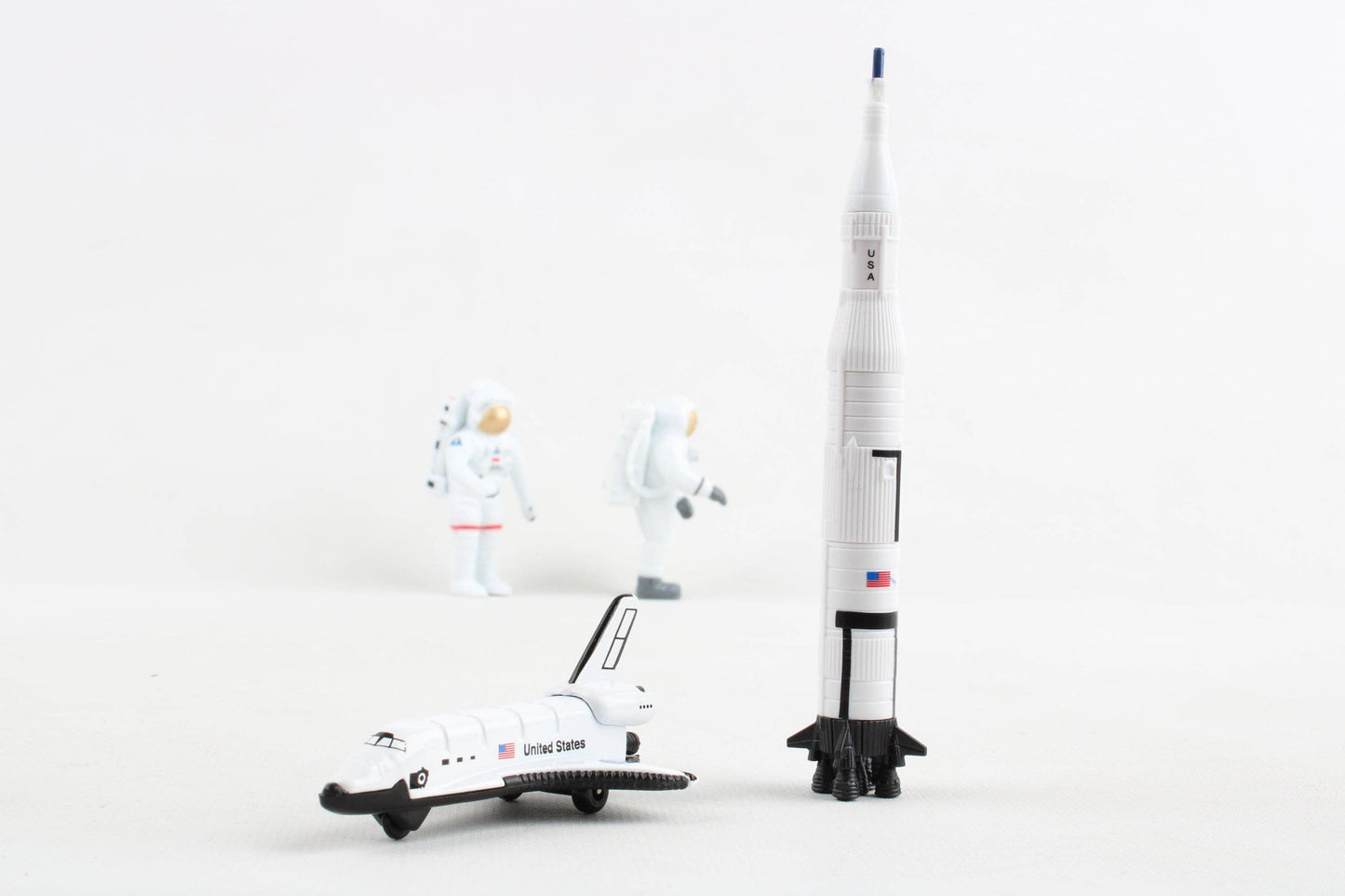 SPACE ADVENTURE ASTRONAUT AND SPACECRAFT SET