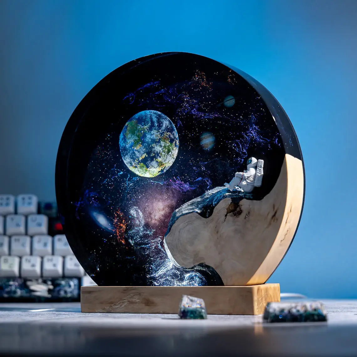Galaxy Astronaut Space Resin Lamp Night Light Table Decor