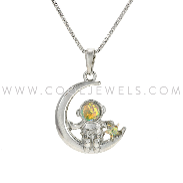 BOX CHAIN NECKLACE WITH MOON PENDANT WITH  ASTRONAUT