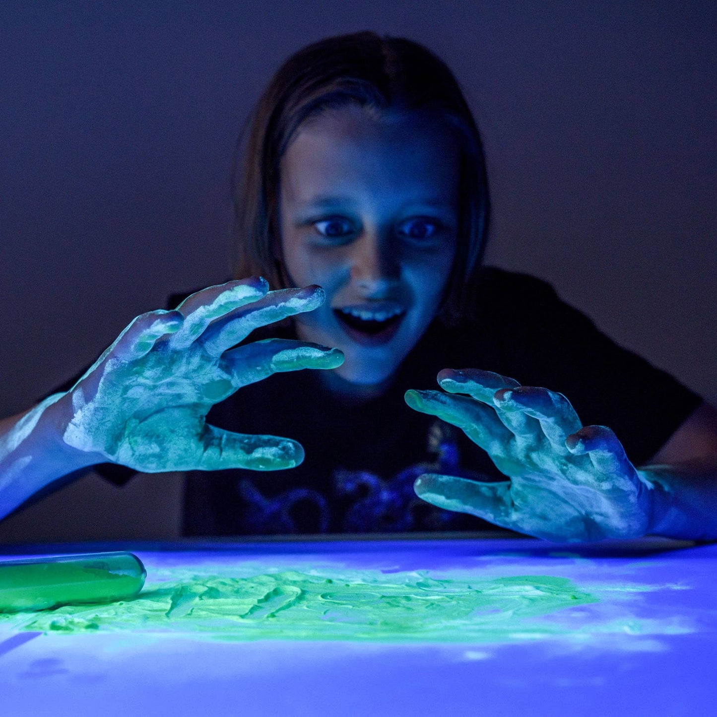 Luminescent Lab Glow Science Chemistry